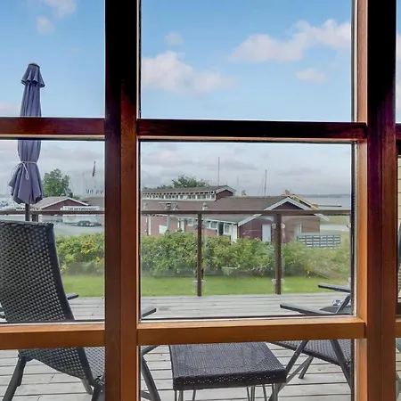 Casa vacanze Cozy In With House Sea View