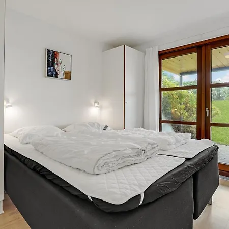 Cozy In With House Sea View Egernsund